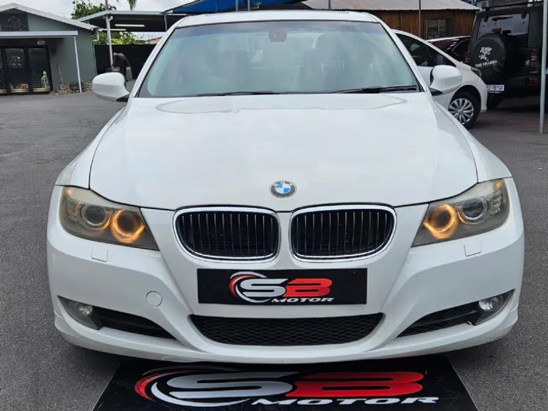 2011 bmw 3 series 330d individual auto3