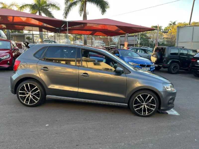 2017 volkswagen polo gp 1.0 tsi r line auto4