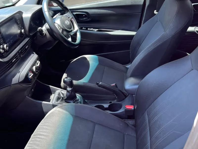 2021 hyundai i20 1.2 motion10